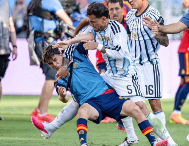 Sherri në përfundim të finales, Paredes sqaron çfarë ndodhi me Gavin dhe…