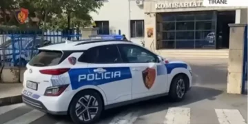 Mashtronte klientët dhe tentonte t’u shiste makinat, arrestohet pronari i një servisi në Astir
