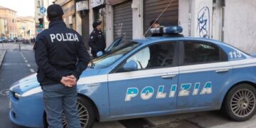 Drogë nga Shqipëria drejt Italisë, identifikohen dy shqiptarët, mes tyre një vajzë (Emrat)