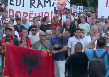 Dita e 58-të e protestës/ Qytetarët zbresin sërish në shesh për largimin e Ramës