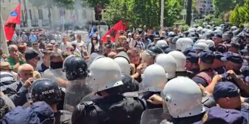 51 ditë revoltë për dorëheqjen e Ramës, qytetarët do të protestojnë sot para Kuvendit