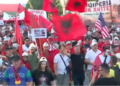 Protestuesit nisen nga Sheshi “Skënderbej” drejt Kryeministrisë