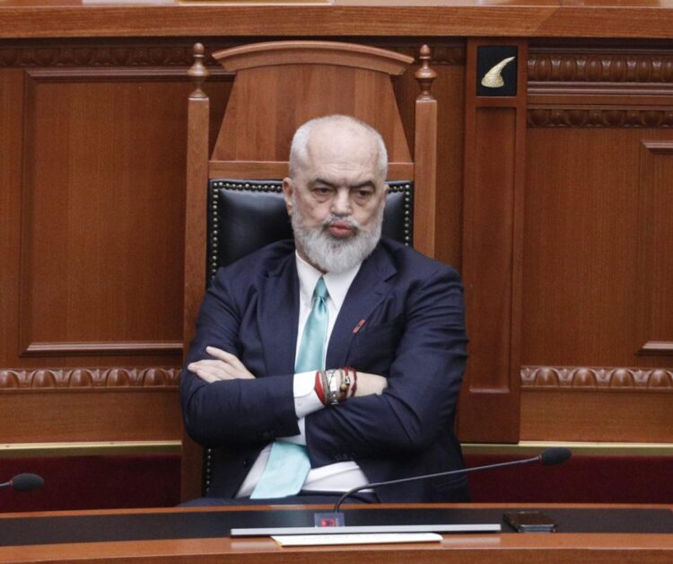 Brukseli rrit presionin për Zonat e Mbrojtura, por mazhoranca socialiste i mban draftet në sirtar