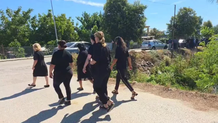 U vranë nga ish-dhëndri, përcillet sot për në banesën e fundit çifti i bashkëshortëve Plaka