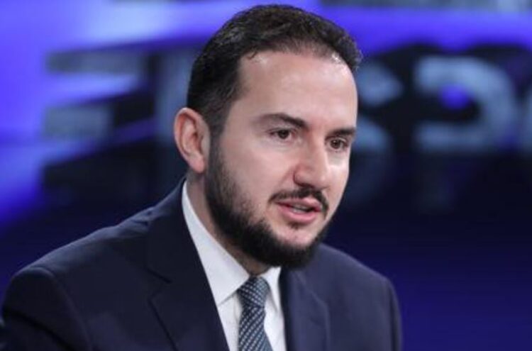 “Të gatshëm të ndihmojmë Spanjën…”, Salianji shpërthen ndaj Ramës: Shqiptarët luftojnë zjarret me degë pemësh, ti shitesh si “shpëtimtari”
