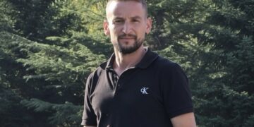 Shkoi me pushime në Kretë, i riu shqiptar ndërron jetë pas dy javësh në koma (Emri)