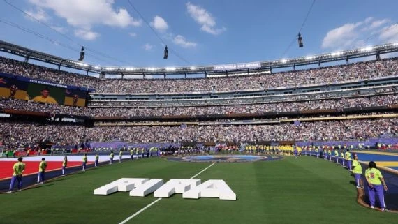 FIFA shet si suvenir barin e finales së Botërorit 2026, ja sa do të kushtojë copëz fushe e stadiumit “MetLife”