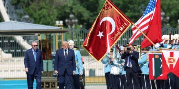 Mbyllet Samiti i NATO-s në Ankara, Trump ndryshon qëndrim për aleatët
