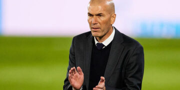Federata Franceze bën përjashtim për Zidane, i ofron pagën rekord