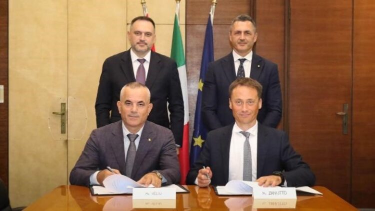 Prodhimi i anijeve në Pashaliman, nënshkruhet në Gjenova themelimi i shoqërisë ‘Fincantieri Albania’