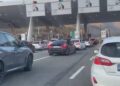 Shqiptarët e Kosovës kthehen në bregdetin tonë, fluks i lartë në Morinë