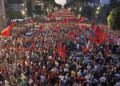 Dita e 68-të e protestës/ Aktivistja: Nuk e lëmë sheshin pa u realizuar dorëheqja e Ramës!