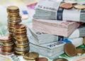 Këmbimi valutor 5 gusht/ Me sa blihen e shiten dollari dhe euro, çfarë ndodh me monedhat e tjera