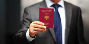 Kush po i mban peng 10 talentet e futbollit? Shtetësia shqiptare bëhet pengesë për kuqezinjtë