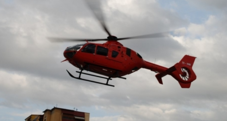Sarandë, autobusi përplas 65-vjeçarin, transportohet me helikopter drejt Tiranës