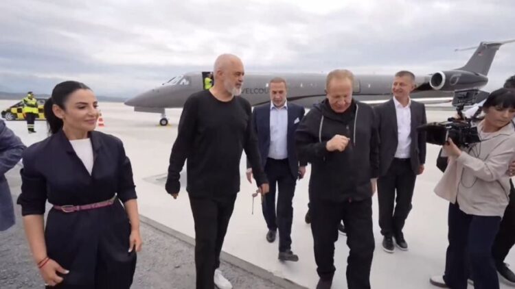 Përplasja mes Pacollit dhe Ademit në Aeroportin e Vlorës, qeveria drejt anulimit të koncesionit