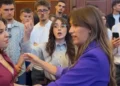 Tensione në Kuvend, deputetët e PDK-së dhe Aleancës përplasen me të VV-së