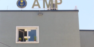 AMP publikon bilancin e korrikut: Janë referuar 54 raste në prokurori, 8 punonjës policie të arrestuar dhe 6 nën hetim disiplinor