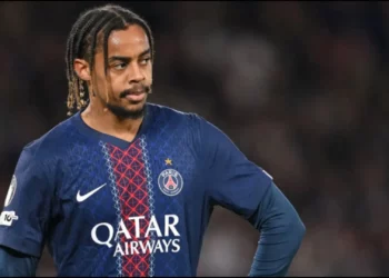 Liverpool e ka vënë në shënjestër Bradly Barcola, por PSG kërkon 145 milionë paund