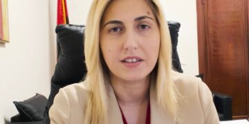“Tre muaj pa furnizim me ujë”, Ina Zhupa: Dështimi i bashkisë Sarandë, 400 mijë euro të shpenzuara dhe askush nuk jep llogari