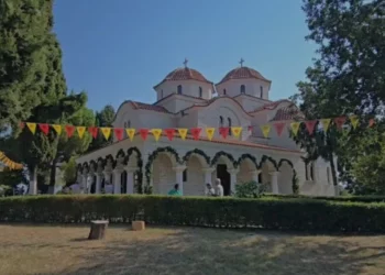 “Pashka e verës” në Durrës, qindra besimtarë shkojnë në Shën Vlash për 15 gushtin