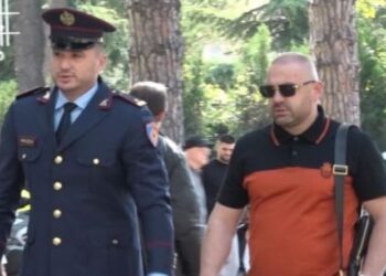 Shkarkimi nga detyra/ I besuari i Prodës, Uljan Shpataraku çon Policinë e Shtetit në gjyq