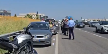 Durrës/ Përplaset me makinën e turistëve anglezë, 28-vjeçari në gjendje të rëndë