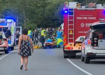 Aksidenti në Itali, shqiptari ishte pjesë e një grupi motoçiklistësh, përplasja me makinën e hodhi 50 metra në ajër