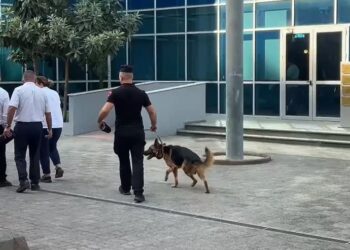 Alarmi për bombë në disa institucione të vendit dhe në SPAK, zbulohen nga u dërguan emailet kërcënuese