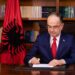 Çfarë interesi i cënohet Presidentit Begaj që godet lojtarët e Kombëtares?
