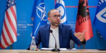 Bardhi sulmon Begajn për dekretimin e huasë 302 milionë dollarë: Presidenti është kthyer në noter të qeverisë