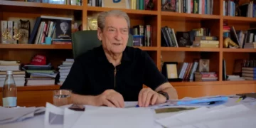 “Të gjithë demokratët në protestë”/ Berisha: Qytetarët të marrin në dorë fatin e tyre