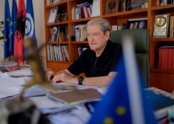 Berisha: Politikat e Ramës po shpopullojnë Shqipërinë