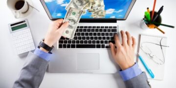 Kontrolle ndaj bizneseve online, mbi 2 mijë subjekte në lupën e Administratës Tatimore