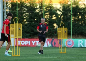 Lojërat Mesdhetare “Taranto 2026”/ Trajneri Bushi: Nuk shkojmë thjesht për të marrë pjesë, synojmë një paraqitje dinjitoze