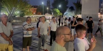 Banorët e Cërrikut firmosin peticionin: Nuk pranojmë bashkimin me Elbasanin dhe Belshin!