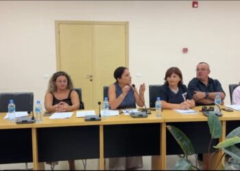 Cërriku kundër hartës së re të Ramës: Këshilli Bashkiak kundërshton bashkimin me Elbasanin