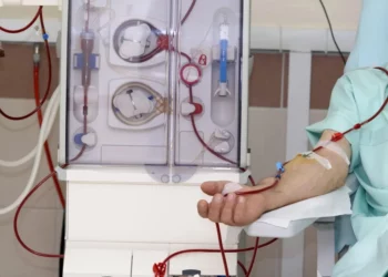 Pas PPP-së, shteti tenderon dializën me kosto 43 % më të lartë se mesatarja e koncesionit