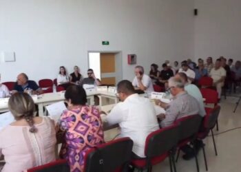 Anëtarët e Këshillit bashkiak të Dimalit votojnë kundër shkrirjes dhe bashkimit me Beratin