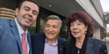 Pas Walkerit, edhe ish-kongresmeni DioGuardi i shkruan liderëve partiakë dhe propozon Faton Bislimin për president