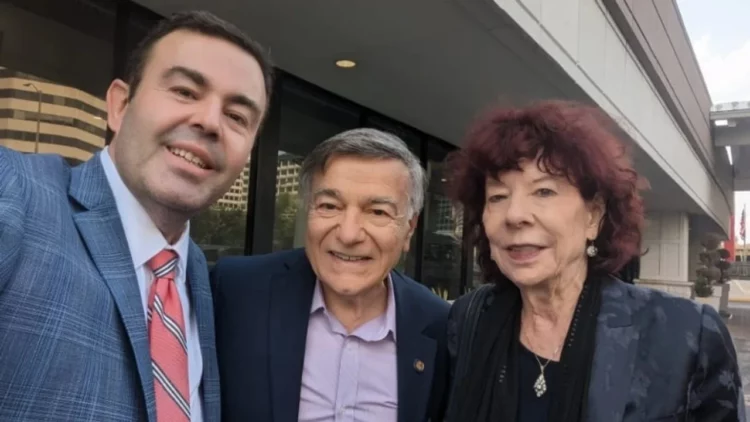 Pas Walkerit, edhe ish-kongresmeni DioGuardi  propozon Faton Bislimin për president në Kosovë