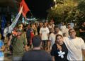 Dita e 28-të e protestës në Divjakë/ Banorët kundërshtojnë shkrirjen me Lushnjen: Dëgjesat, farsë!