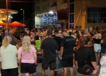 Divjaka nuk ndalet, 15 ditë protesta kundër shkrirjes së bashkisë