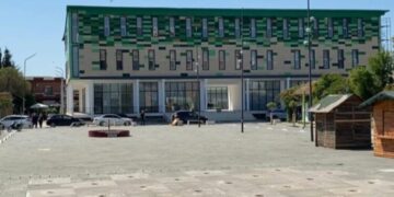 20 këshilltarë të Divjakës firmosin kundër bashkimit me Lushnjën: Pezulloni çdo procedurë!