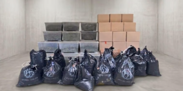 Zvicra godet bandën shqiptare, i sekuestron mbi 1.1 ton drogë