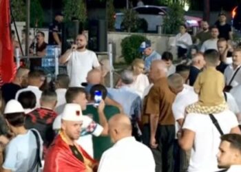 Aktivisti Edison Lika paralajmëron: Nuk i ikin dot shqiptarëve, imagjinoni çfarë do të ndodhë në shtator e tetor