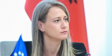 Erjona Ismaili jep dorëheqjen dhe largohet nga drejtimi i Partisë Socialiste në Vlorë