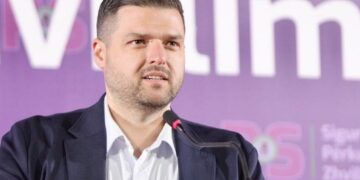 Një tjetër kryebashkiak i PS kundër Ramës, “Jo” bashkimit të Patosit me Fierin