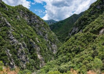 Tragjedi në kufirin Shqipëri-Greqi/ Humb jetën një 20-vjeçar nga Kili
