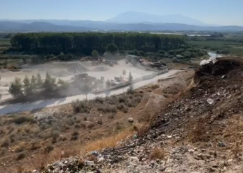 Guroret kthehen në shqetësim për banorët e Dimalit: Na mbyti tymi!